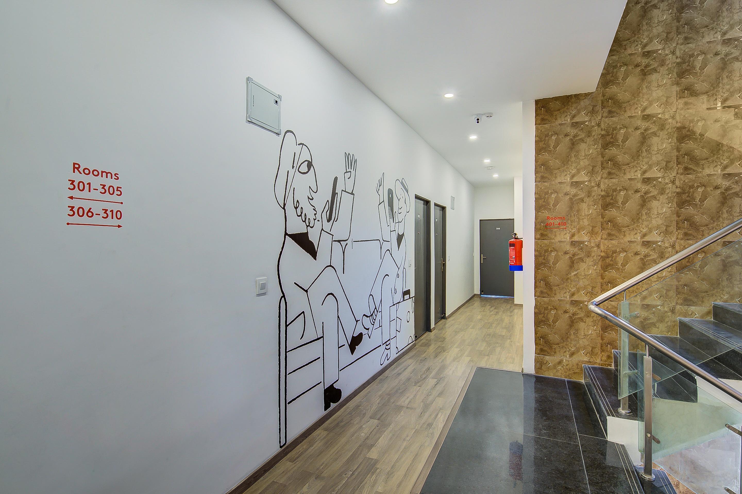 Oyo Townhouse 59 Magarpatta Pune