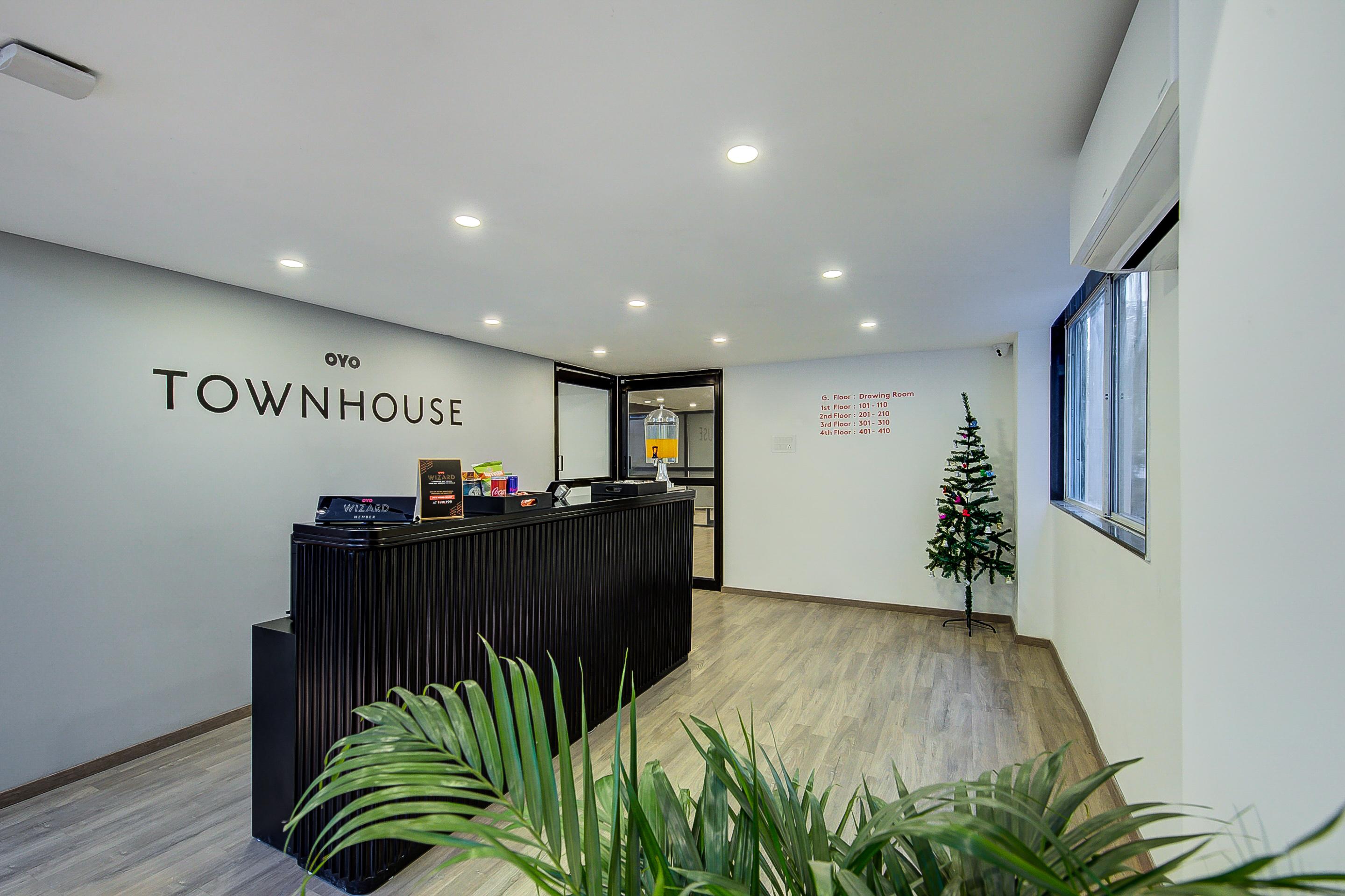 Oyo Townhouse 59 Magarpatta 3*
