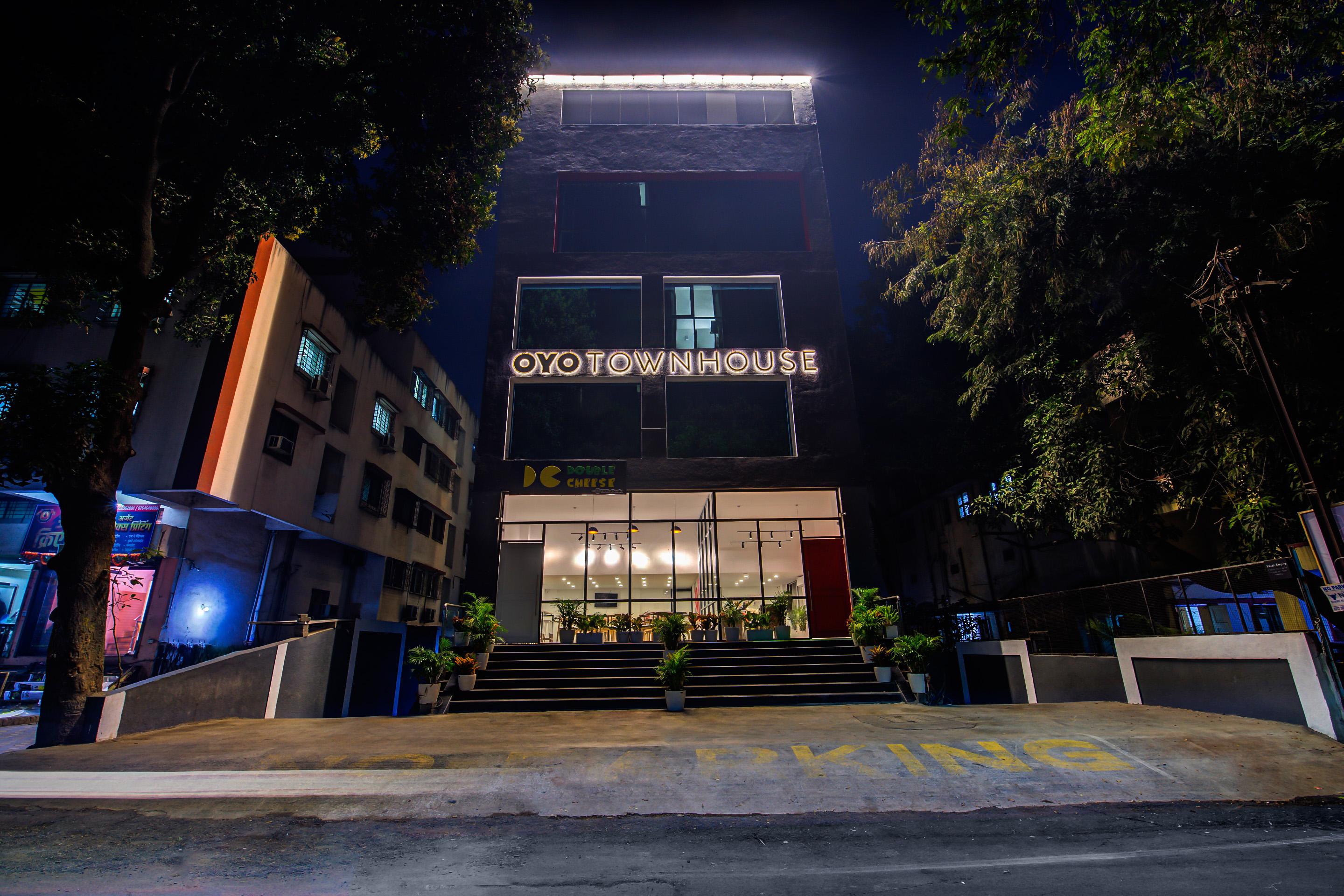 Oyo Townhouse 59 Magarpatta 3*