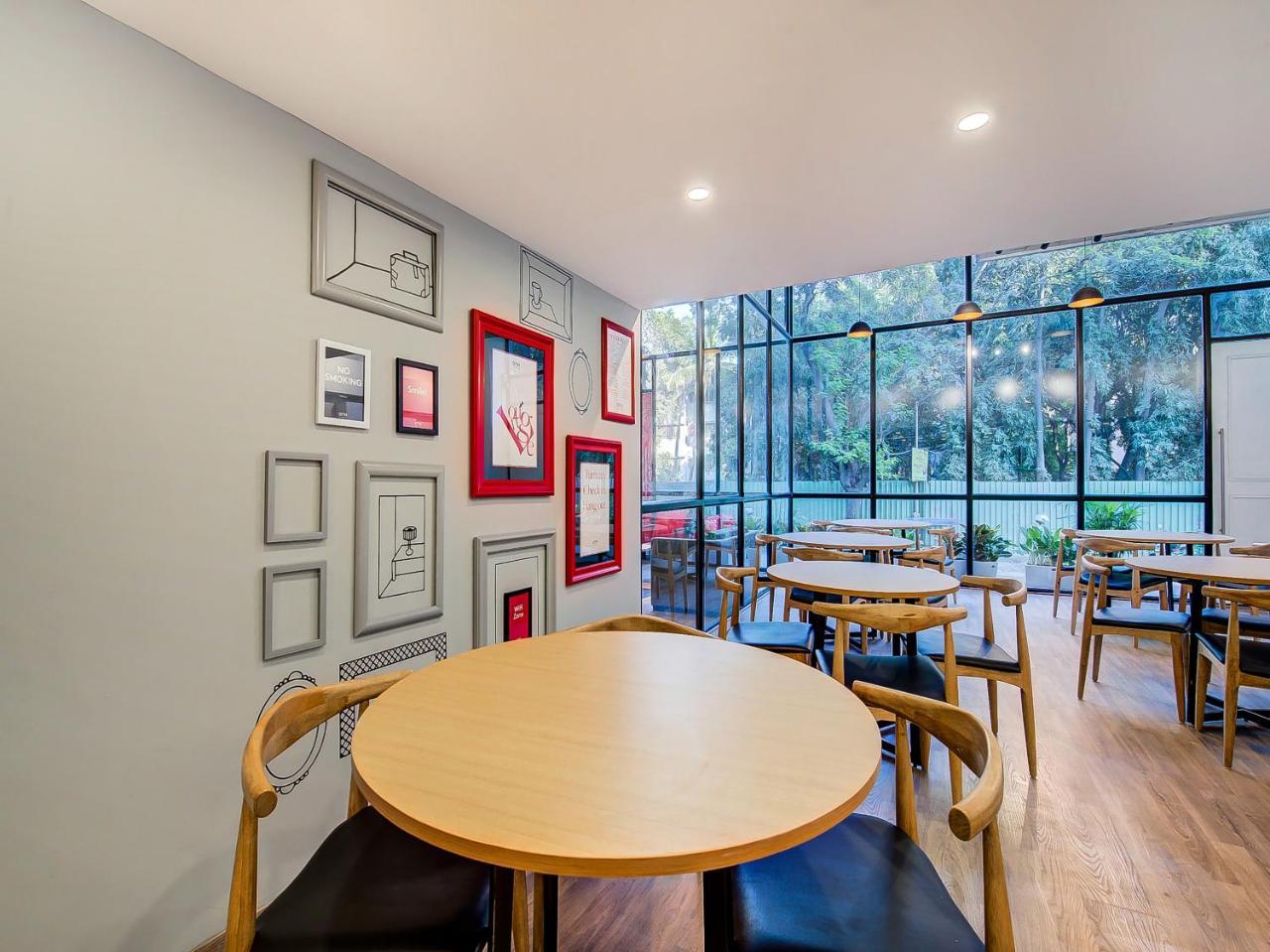 Oyo Townhouse 59 Magarpatta 3*
