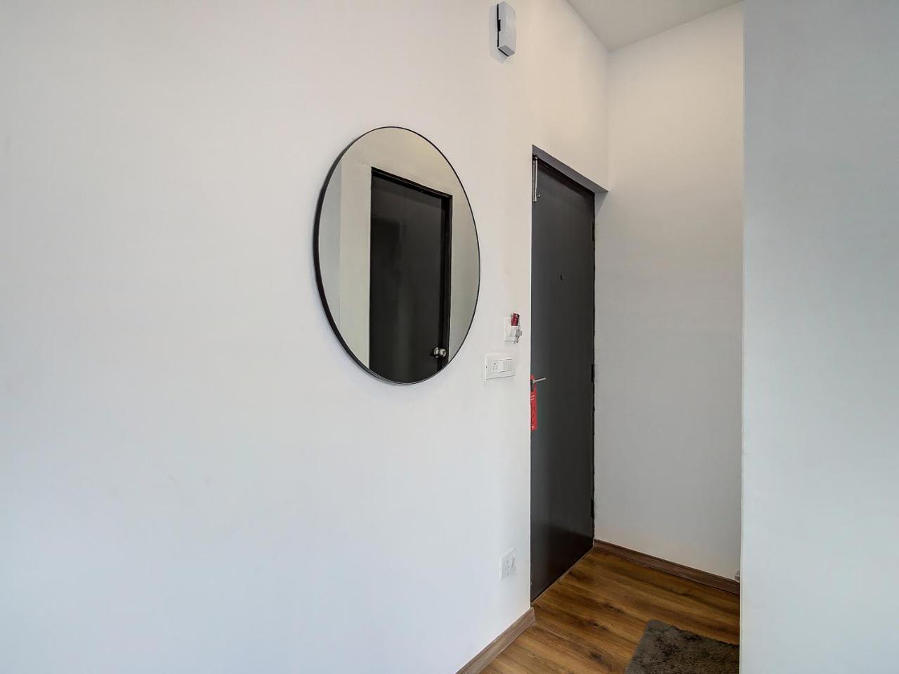 Oyo Townhouse 59 Magarpatta 3* Pune