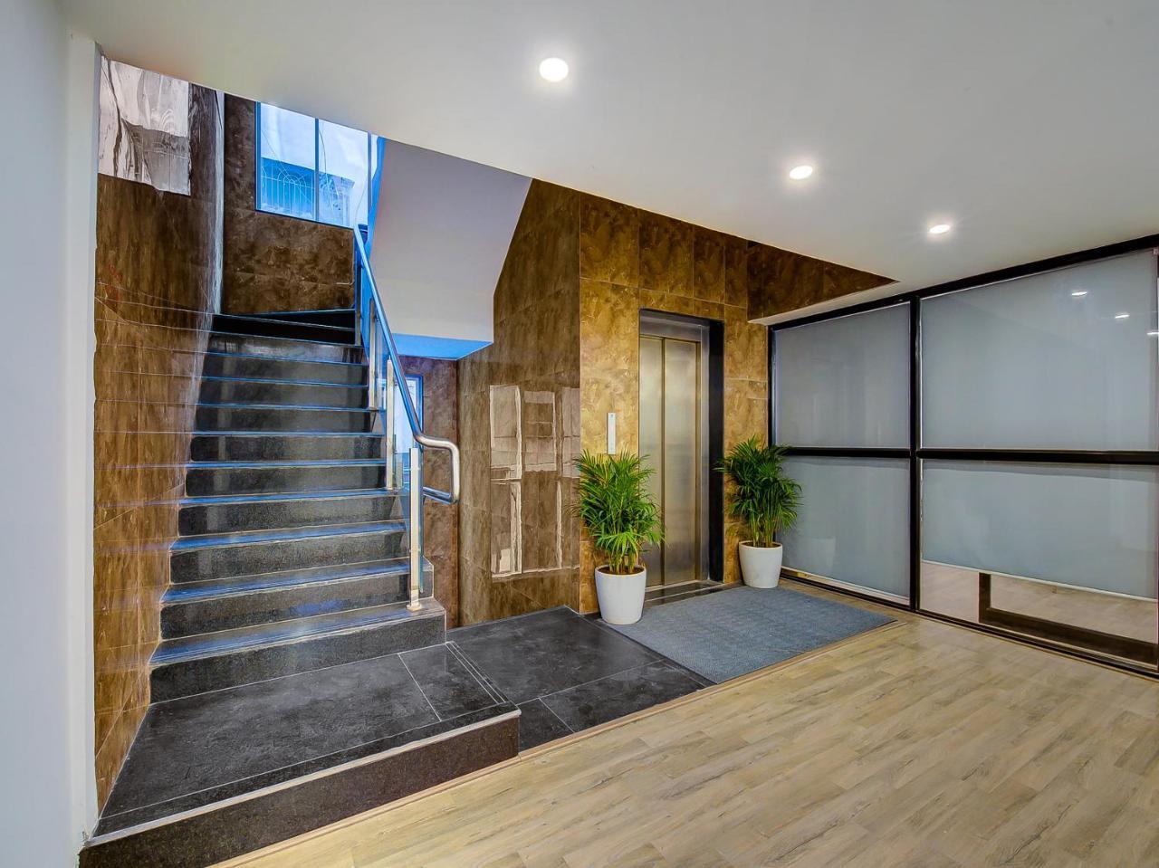 Hotel Oyo Townhouse 59 Magarpatta